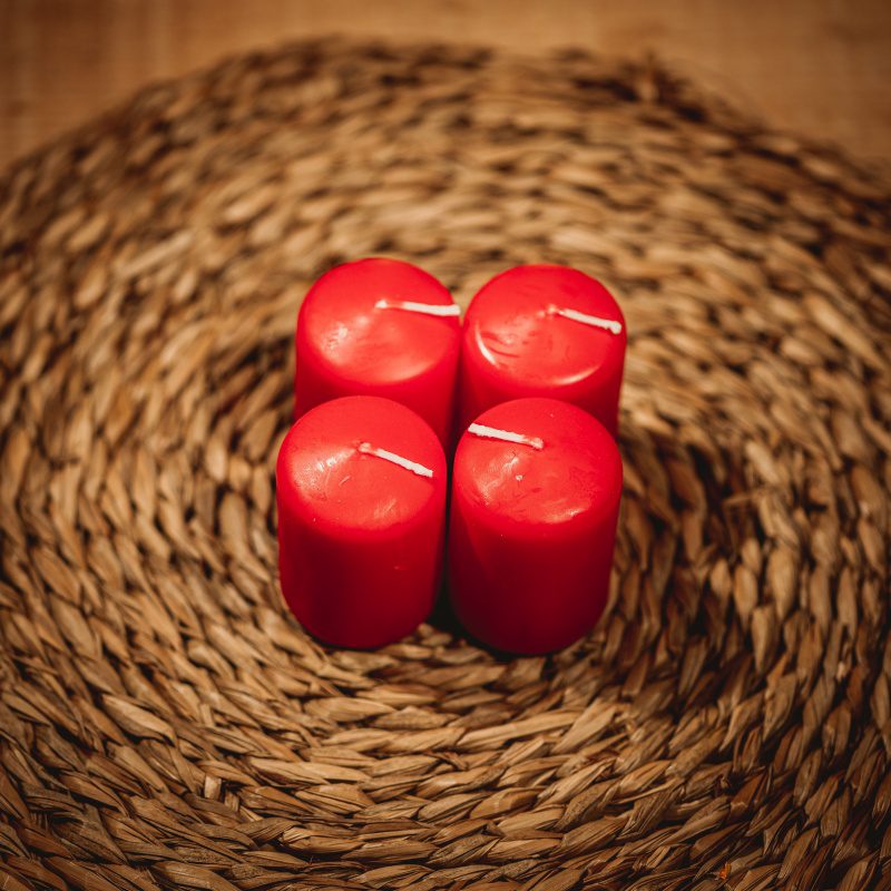 Velas Cilíndricas Vermelhas